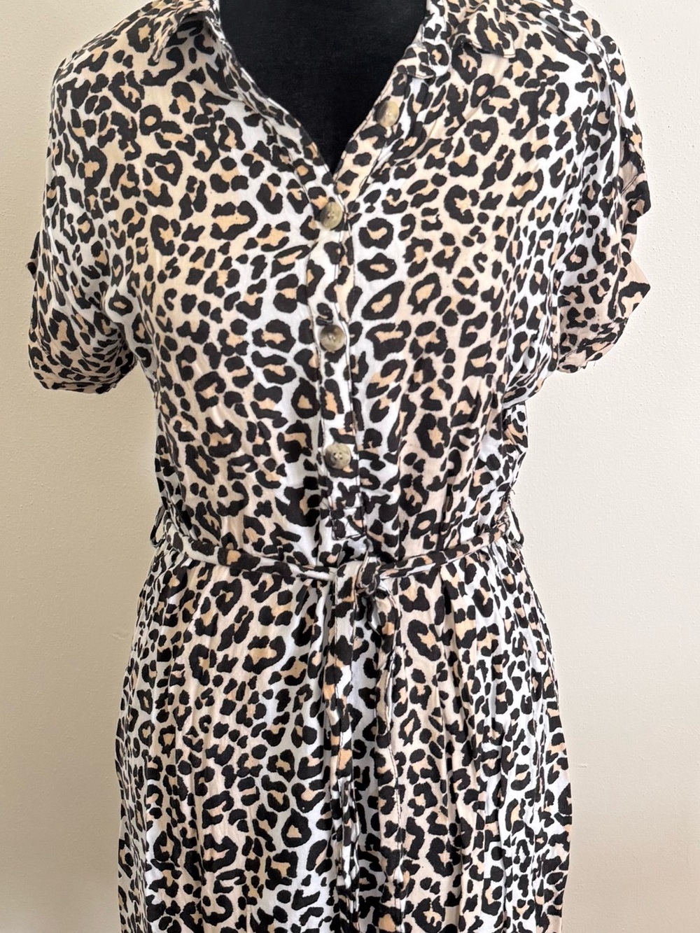 Style Envy Leopard Print Tie-Waist Tunic - Black & Cream